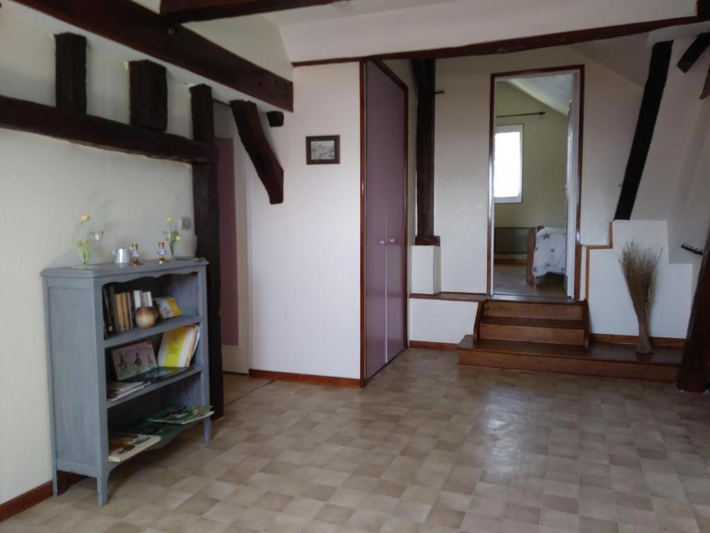 Gite Les Hautes Mougonnieres Neuil Bagian luar foto